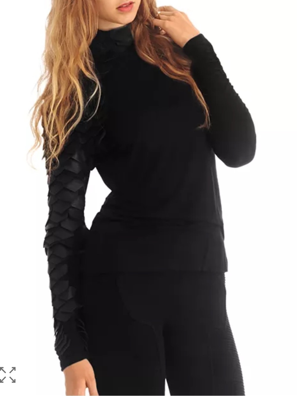 ❤️LAST CHANCE❤️ Gracia Vegan Leather Scale Sleeve Top Black Mock Neck - Picture 2 of 4